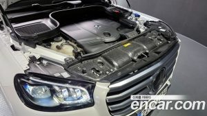 Mercedes-Benz GLS-Class GLS450 4MATIC 2025 года из Южной Кореи