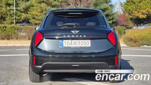 Mini Cooper 5Door Favoured 2025 года из Южной Кореи
