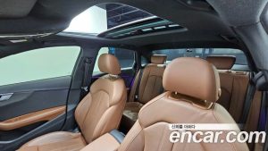 Audi A4 40 TFSI Premium 2023 года из Южной Кореи