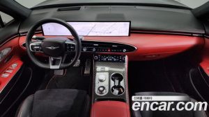 Genesis GV70 2.5T Бензин 2WD 2025 года из Южной Кореи