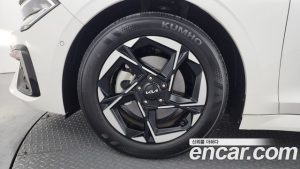 Kia K5 2.0 2024 года из Южной Кореи