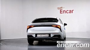 Kia K5 2.0 2024 года из Южной Кореи
