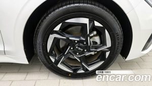 Kia K5 2.0 2024 года из Южной Кореи