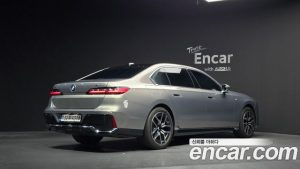 BMW 7-Series 740d xDrive M Sport 2025 года из Южной Кореи