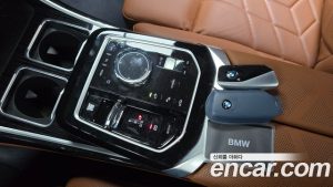 BMW 7-Series 740d xDrive M Sport 2025 года из Южной Кореи