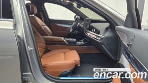 BMW 7-Series 740d xDrive M Sport 2025 года из Южной Кореи