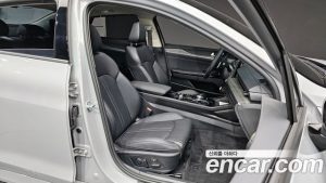 Kia K5 Noblesse 2026 года из Южной Кореи