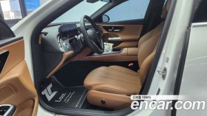 Mercedes-Benz E-Class E220d 4MATIC Exclusive 2024 года из Южной Кореи