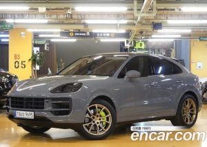 Porsche Cayenne 3.0 Coupe 2024 года из Южной Кореи