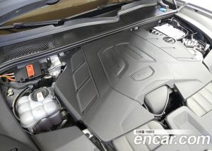 Porsche Cayenne 3.0 Coupe 2024 года из Южной Кореи