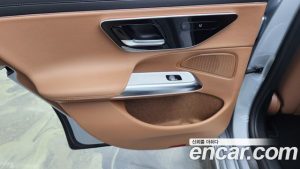 Mercedes-Benz E-Class E220d 4MATIC Exclusive 2024 года из Южной Кореи