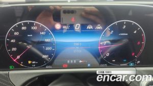 Mercedes-Benz E-Class E220d 4MATIC Exclusive 2024 года из Южной Кореи