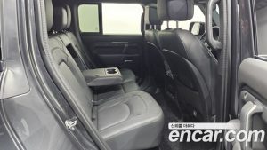 Land Rover Defender 110 P300 X- SE 2025 года из Южной Кореи