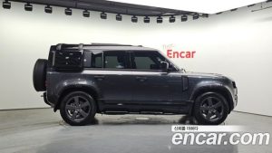 Land Rover Defender 110 P300 X- SE 2025 года из Южной Кореи