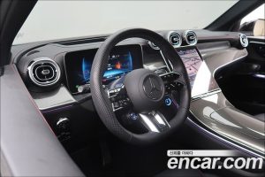 Mercedes-Benz GLC-Class AMG GLC43 4MATIC 2024 года из Южной Кореи