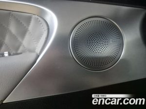 Genesis G70 Бензин 2.5T 2WD 2024 года из Южной Кореи