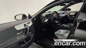 Mercedes-Benz CLA-Class CLA250 4MATIC 2025 года из Южной Кореи