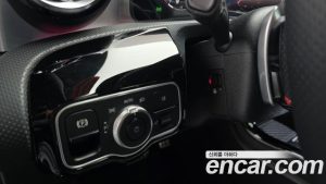 Mercedes-Benz CLA-Class CLA250 4MATIC 2025 года из Южной Кореи