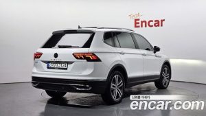 Volkswagen Tiguan 2.0 TSI Prestige 2023 года из Южной Кореи