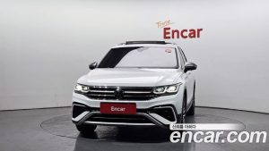 Volkswagen Tiguan 2.0 TSI Prestige 2023 года из Южной Кореи