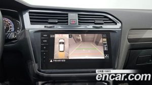 Volkswagen Tiguan 2.0 TSI Prestige 2023 года из Южной Кореи