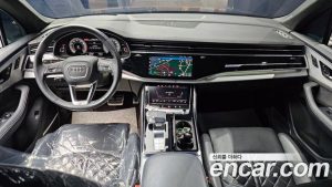 Audi Q7 55 TFSI 4WD Premium 2023 года из Южной Кореи