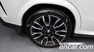 BMW X6 xDrive40i M Sport 2024 года из Южной Кореи