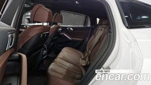 BMW X6 xDrive40i M Sport 2024 года из Южной Кореи