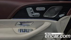 Mercedes-Benz GLS-Class Maybach GLS600 4MATIC MANUFAKTUR 2024 года из Южной Кореи