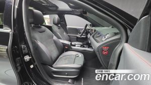 Mercedes-Benz GLA-Class GLA250 4MATIC 2023 года из Южной Кореи
