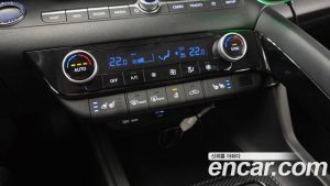 Hyundai AVANTE 1.6 2024 года из Южной Кореи