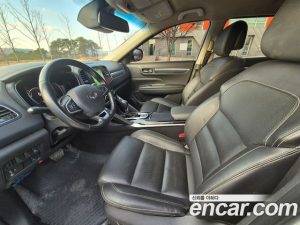 Renault-KoreaSamsung QM6 2.0 LPe RE Signature 2WD 2023 года из Южной Кореи