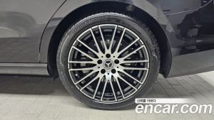 Mercedes-Benz C-Class C300 4MATIC Avantgarde 2024 года из Южной Кореи