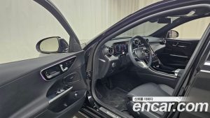 Mercedes-Benz C-Class C300 4MATIC Avantgarde 2024 года из Южной Кореи