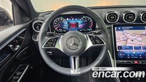Mercedes-Benz C-Class C300 4MATIC Avantgarde 2024 года из Южной Кореи