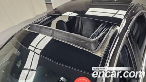 Mercedes-Benz C-Class C300 4MATIC Avantgarde 2024 года из Южной Кореи