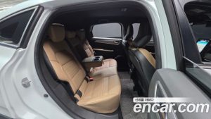 Renault-KoreaSamsung Arkana 1.6 E-TECH Iconic 2026 года из Южной Кореи