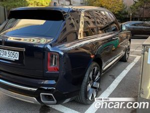 Rolls-Royce Cullinan 6.7 V12 2025 года из Южной Кореи