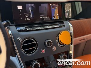 Rolls-Royce Cullinan 6.7 V12 2025 года из Южной Кореи