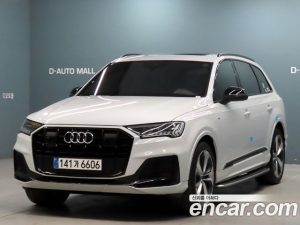 Audi Q7 55 TFSI 4WD Premium 2023 года из Южной Кореи