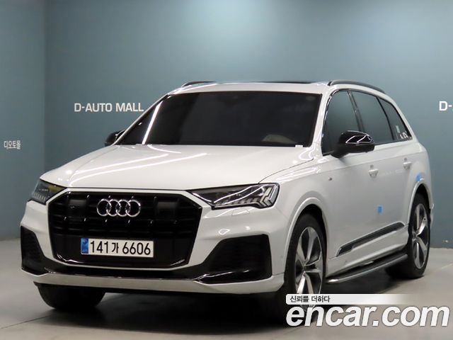 Audi Q7 55 TFSI 4WD Premium 2023 года из Кореи