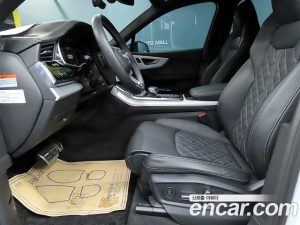 Audi Q7 55 TFSI 4WD Premium 2023 года из Южной Кореи