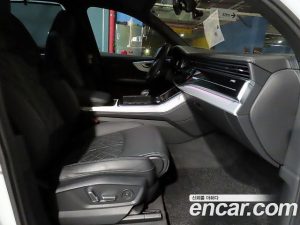 Audi Q7 55 TFSI 4WD Premium 2023 года из Южной Кореи