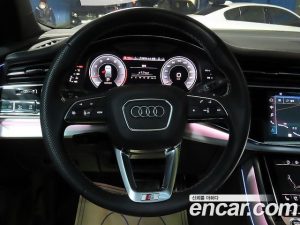 Audi Q7 55 TFSI 4WD Premium 2023 года из Южной Кореи