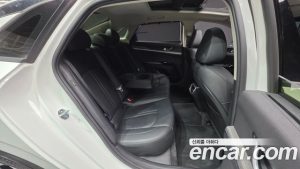 Kia K5 2.0 2024 года из Южной Кореи