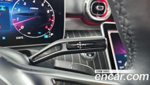 Mercedes-Benz C-Class C200 Avantgarde 2025 года из Южной Кореи