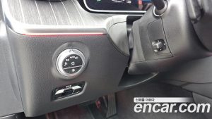 Mercedes-Benz C-Class C200 Avantgarde 2025 года из Южной Кореи