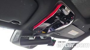 Mercedes-Benz C-Class C200 Avantgarde 2025 года из Южной Кореи