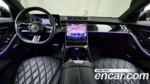 Mercedes-Benz S-Class S500L 4MATIC 2023 года из Южной Кореи