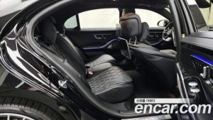 Mercedes-Benz S-Class S500L 4MATIC 2023 года из Южной Кореи
